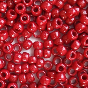 Red Opaque Plastic Pony Beads 6 x 9mm, 500 beads